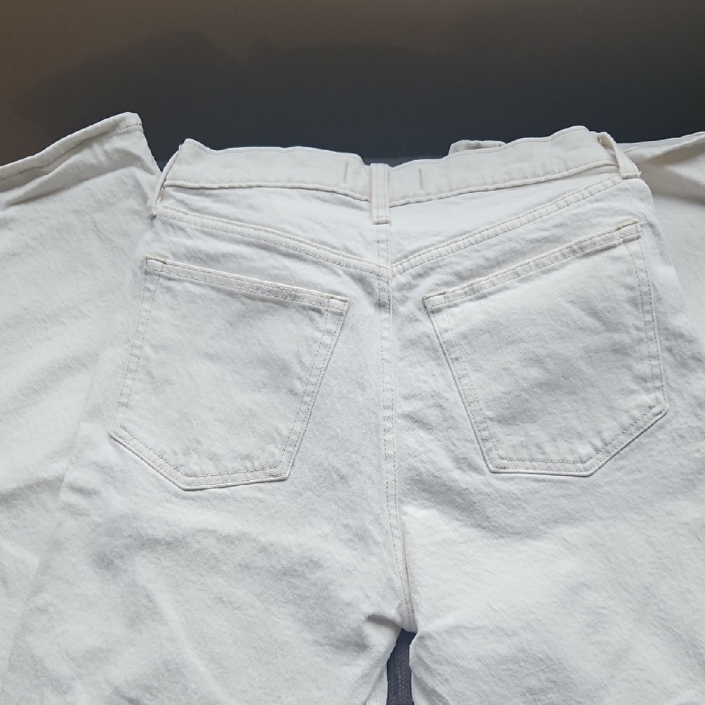 Abercrombie & Fitch Cream High Rise Jeans - Picture 3 of 5